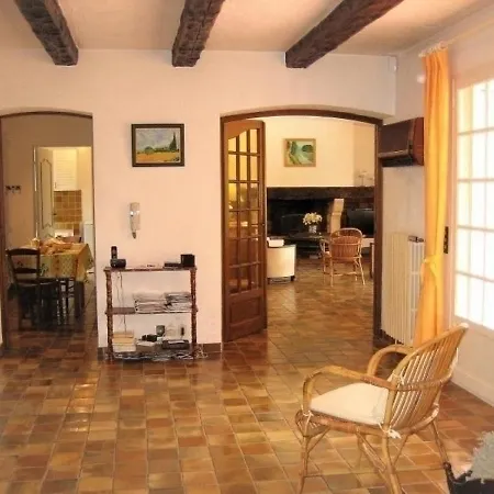 Maison Saint-raphael, 5 Pieces, 10 Personnes - Fr-1-466-28